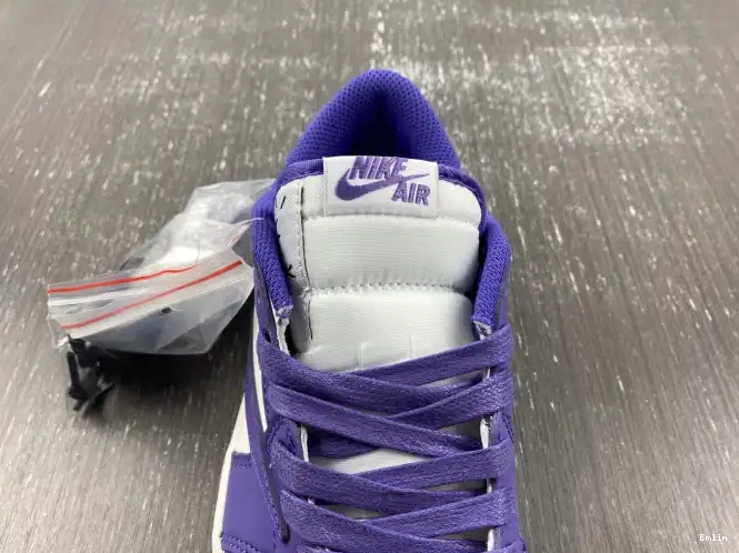 Boostmaster lin CUSTOM DM7890-386 TRAVIS OFF-WHITE X JORDAN SCOTT 1 AIR X 0621